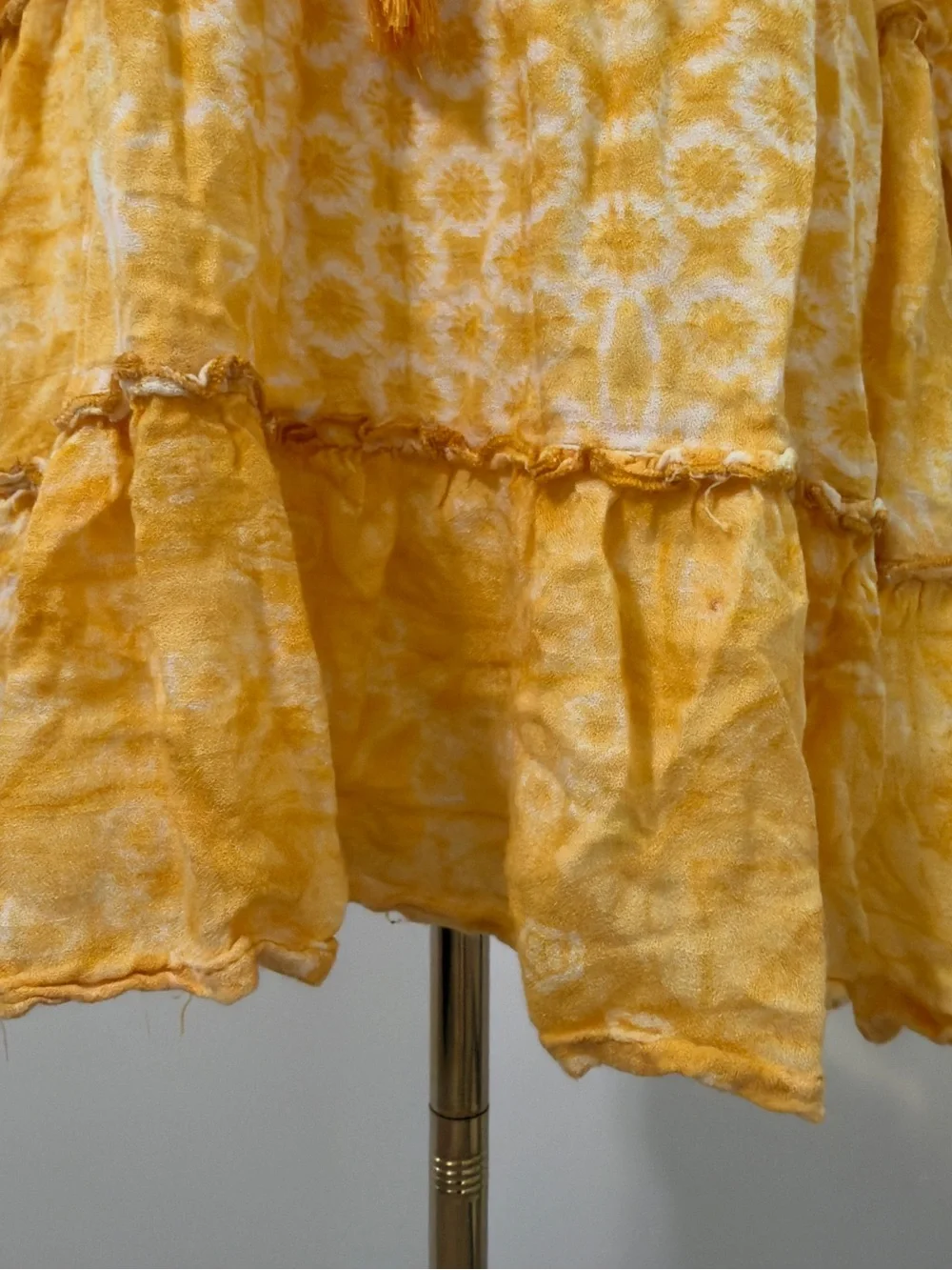 blue island Yellow and White Patterned Top - Picture 4 of 10